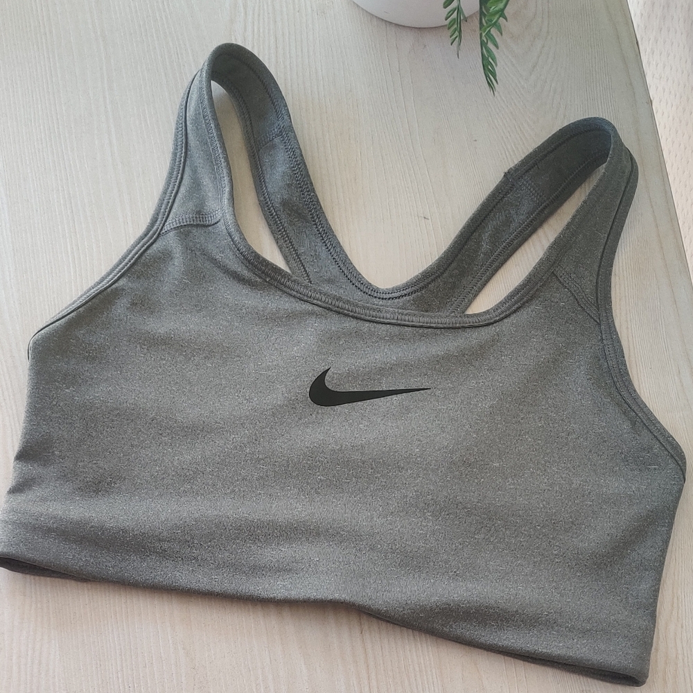 Nike Women's Gray Sports Bra